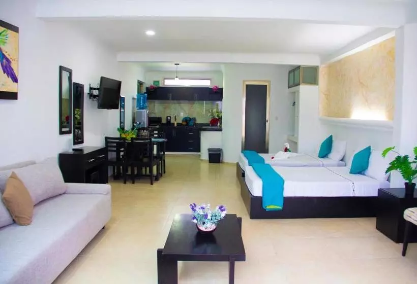 Arrecife Apartments