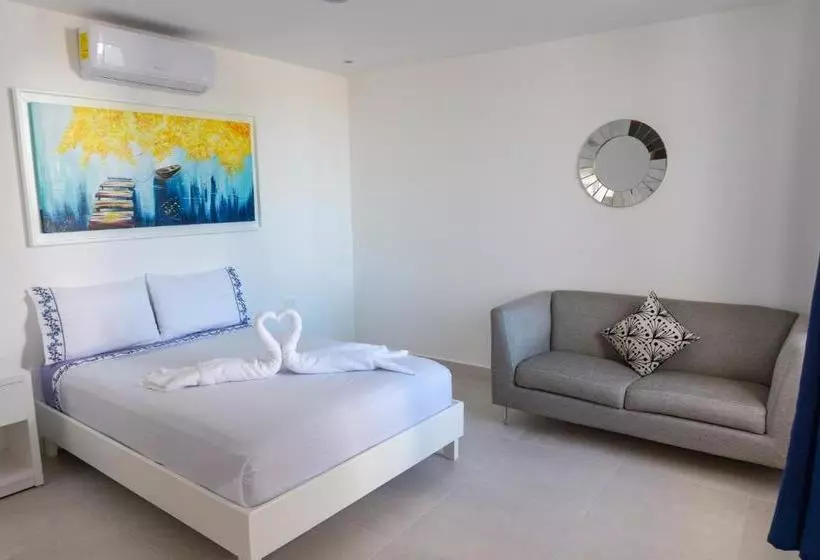 Arrecife Apartments