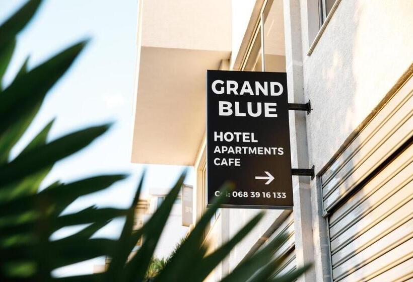 Grand Blue Apart
