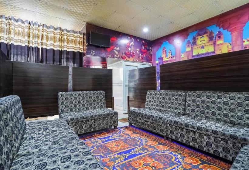 هتل Spot On 66080  Milan