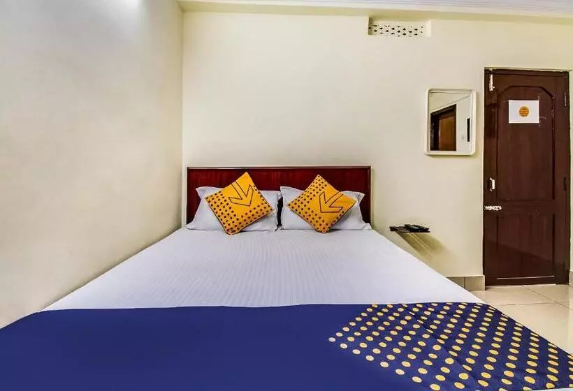 ホテル Spot On Sri Surya Lodge