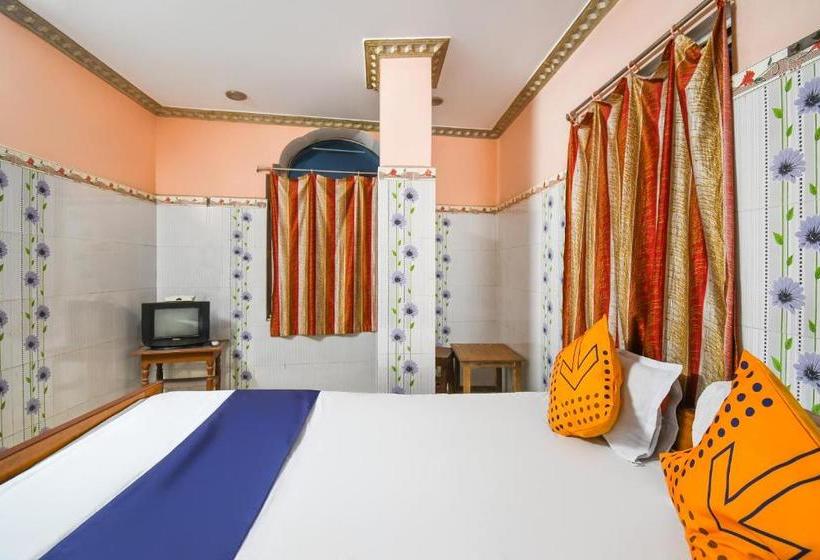 هتل Spot On 67763 Dakshina Inn