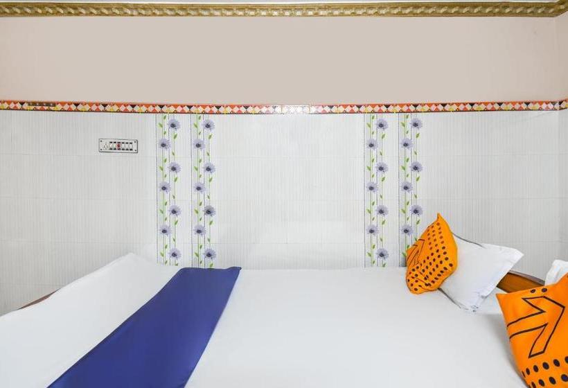 هتل Spot On 67763 Dakshina Inn