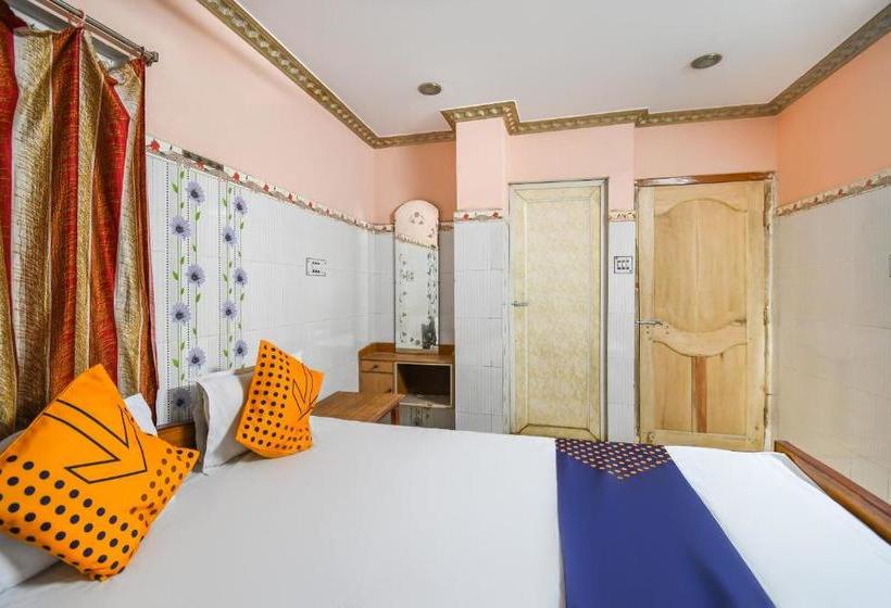 هتل Spot On 67763 Dakshina Inn