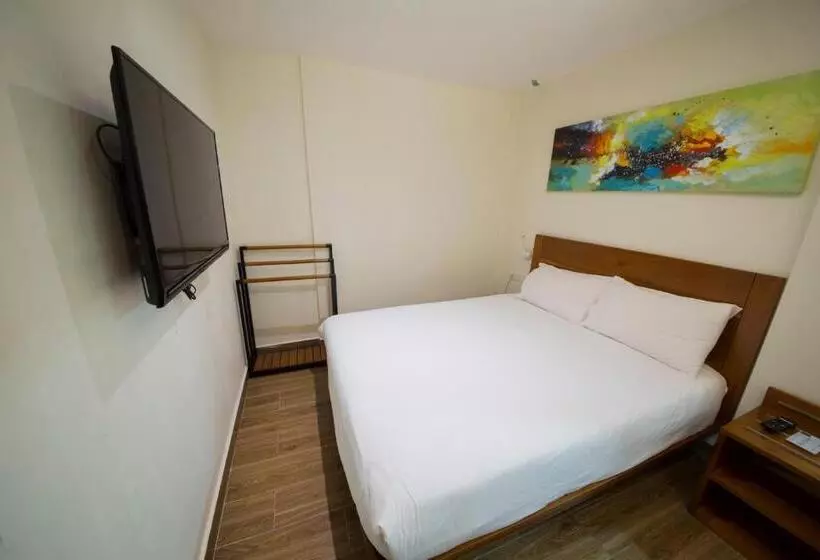 هتل The Point Boutique