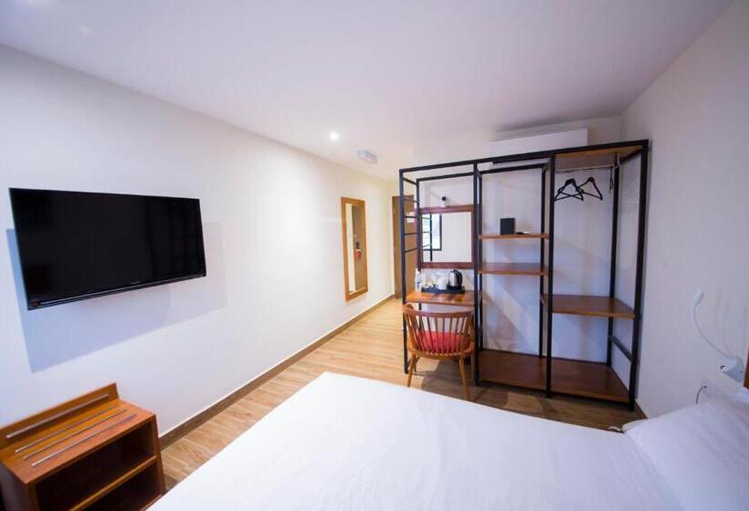 Hotel The Point Boutique