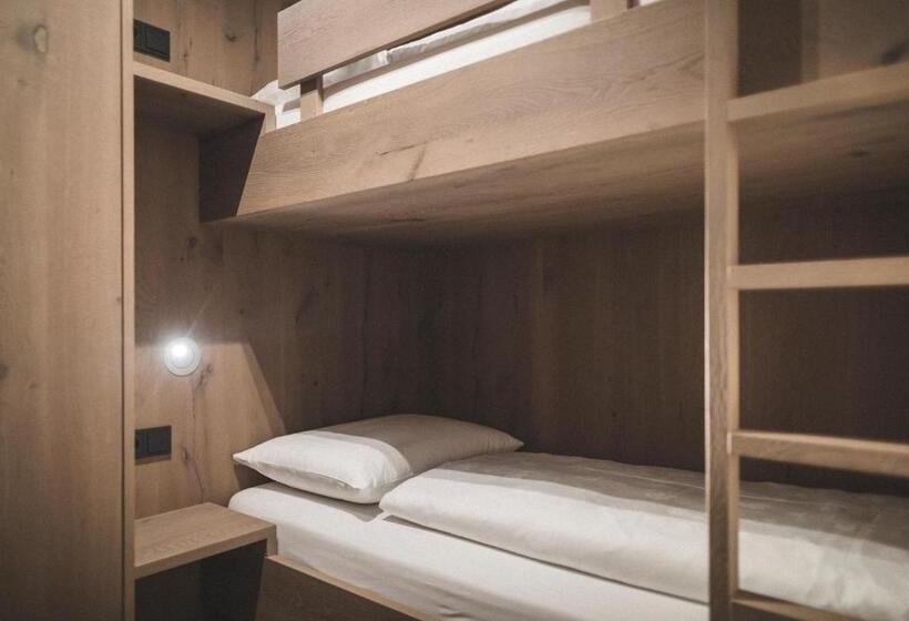 Luxegg   Mountain Lodge