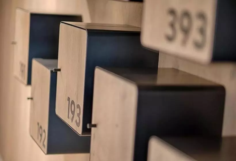 Luxegg   Mountain Lodge