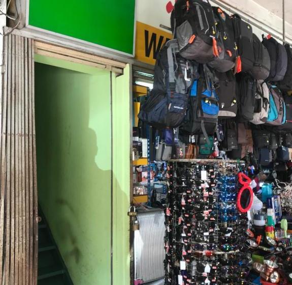 Hotel Spot On 89793 Tiong Yiing