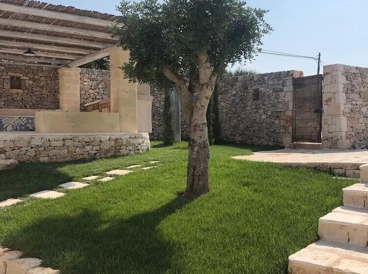ペンション Trulli Life