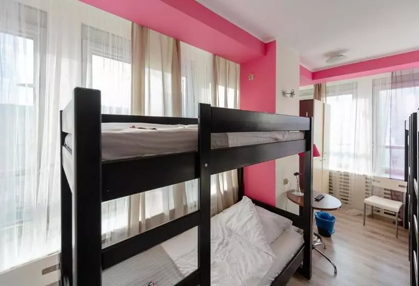 Hostel Puzzle Alfa