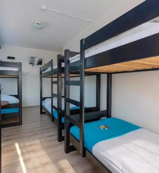 Hostel Puzzle Alfa