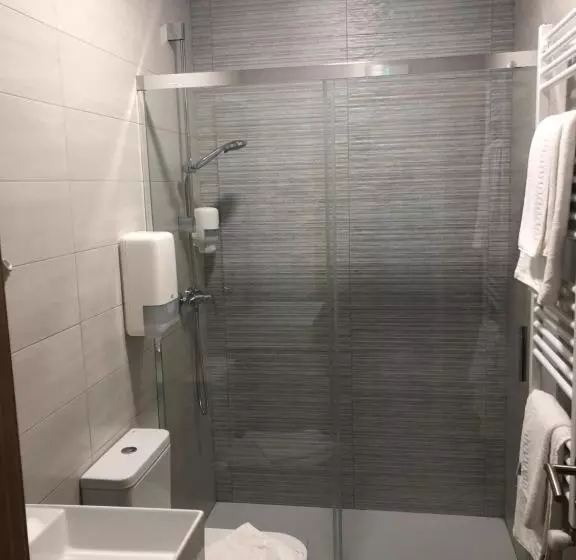 Hotelli Hostel El Paloma