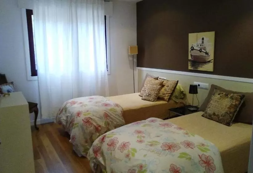 Compejo Raeiros O Grove, S Vicente Do Mar