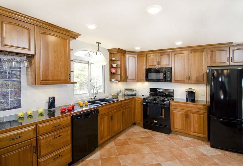 Villarosa By Island Properties Online