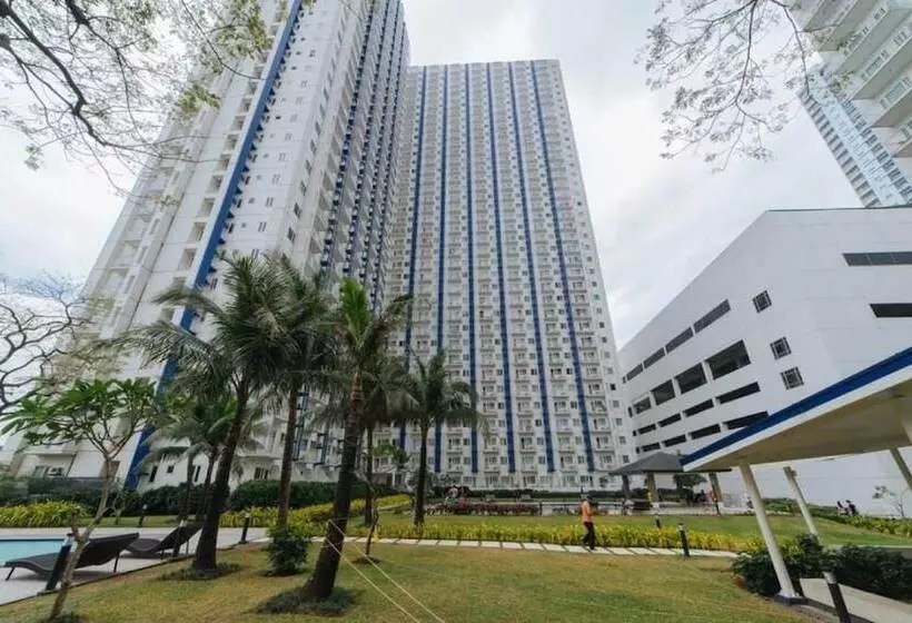 ホテル Reddoorz Premium @ Smdc North Edsa