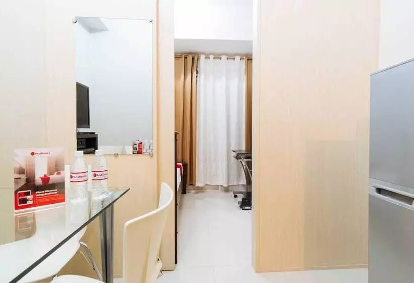 ホテル Reddoorz Premium @ Smdc North Edsa