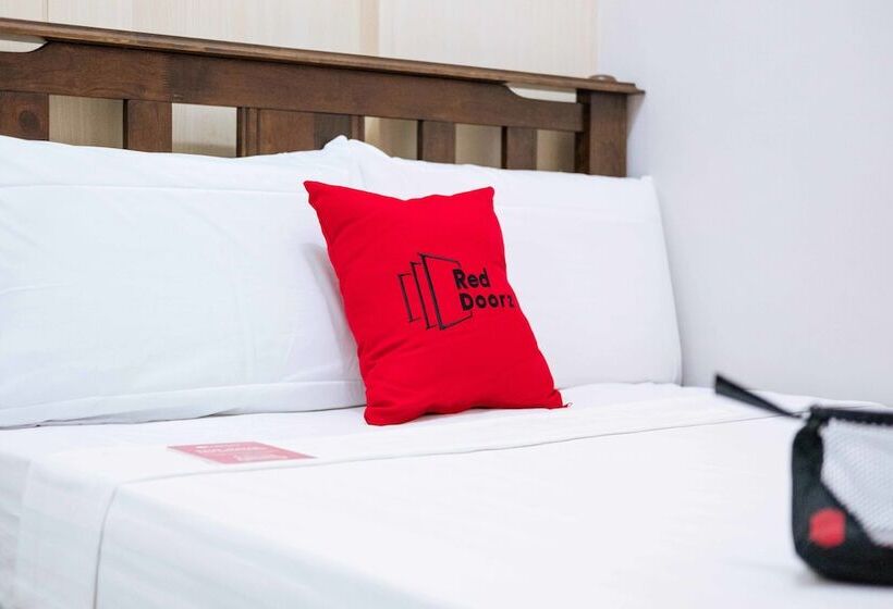 فندق Reddoorz Premium @ Smdc North Edsa