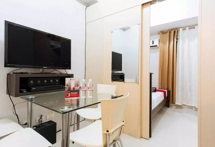 ホテル Reddoorz Premium @ Smdc North Edsa