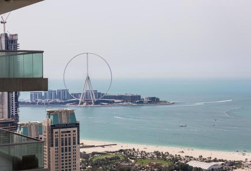 Higuests Vacation Homes  Torch Tower