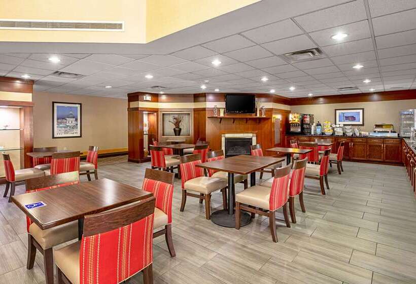 호텔 Comfort Inn Indianapolis North  Carmel