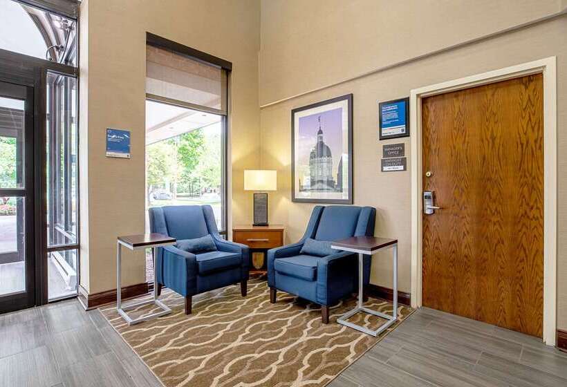 호텔 Comfort Inn Indianapolis North  Carmel