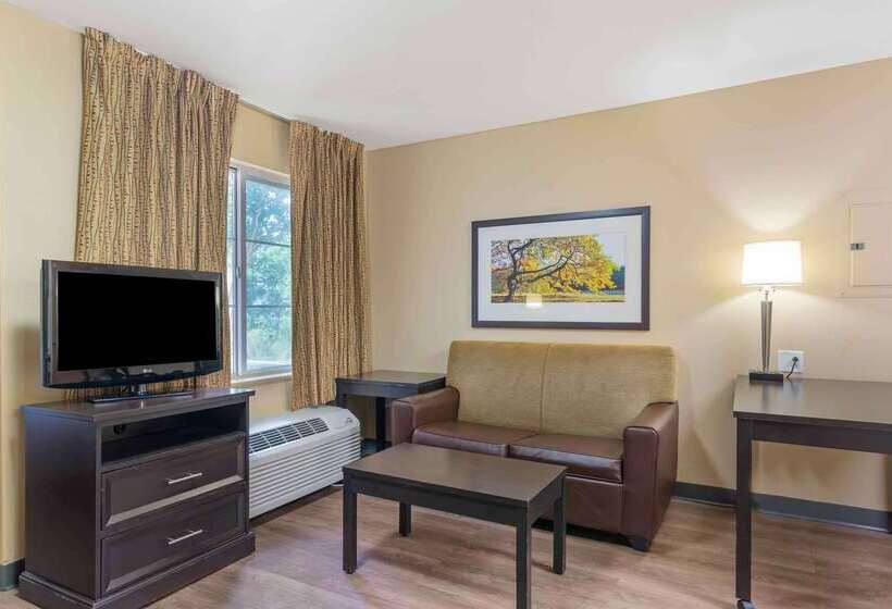 בית מלון כפרי Extended Stay America Select Suites Atlanta Marietta Wildwood