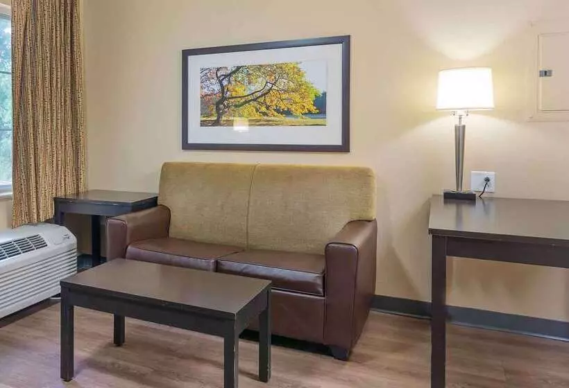 בית מלון כפרי Extended Stay America Select Suites Atlanta Marietta Wildwood