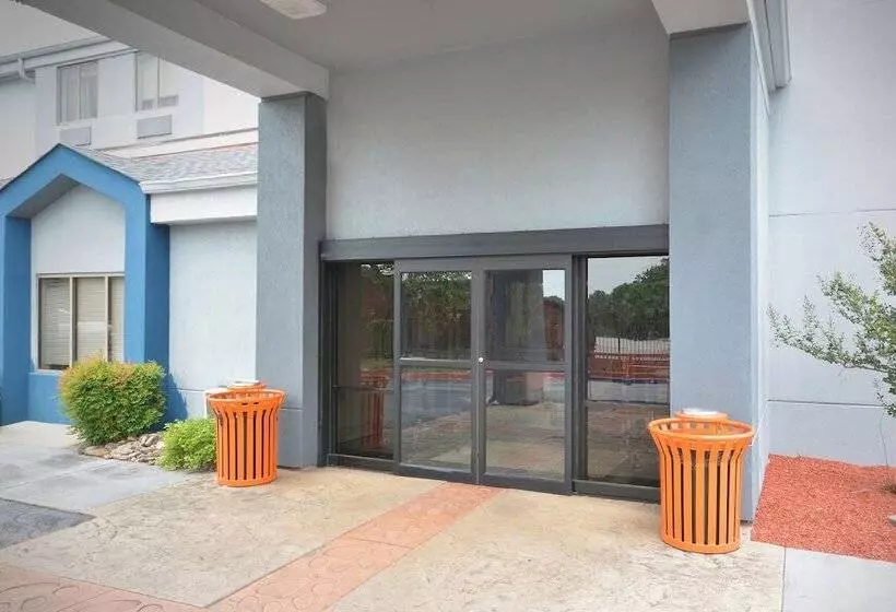 호텔 Inn At Clemson