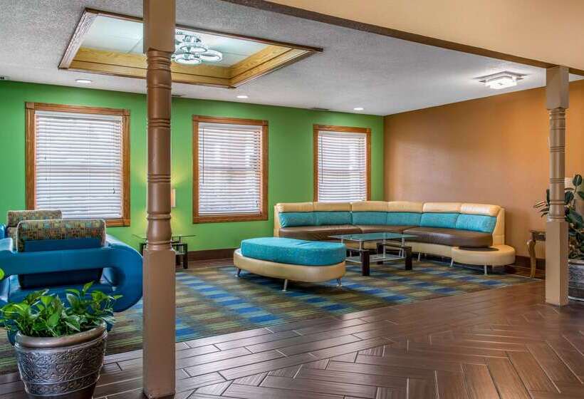 בית מלון כפרי Quality Inn & Suites Bedford West