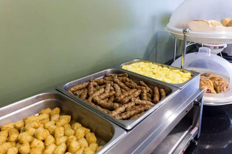 هتل Sleep Inn Airport Phoenix