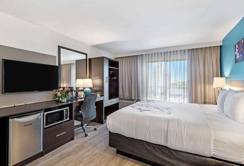 فندق Sleep Inn On The Beach