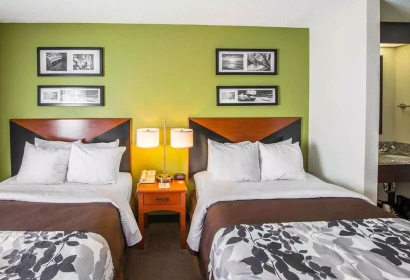 Отель Sleep Inn & Suites Princeton I 77
