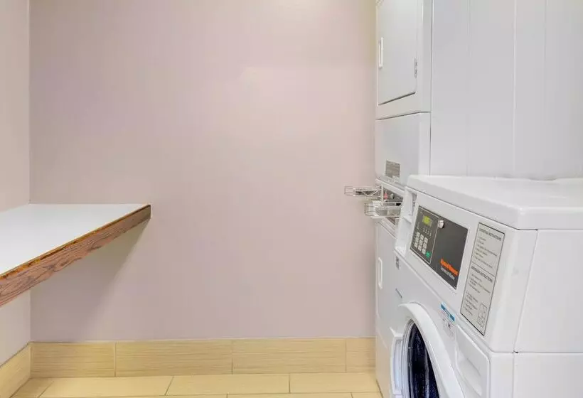 ホテル Springhill Suites By Marriott Memphis East Galleria