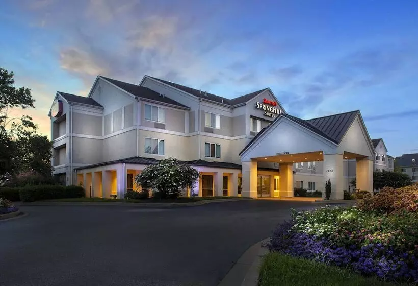 ホテル Springhill Suites By Marriott Memphis East Galleria