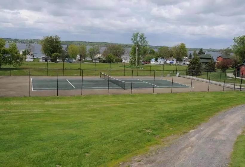 فندق Stone Fence Resort