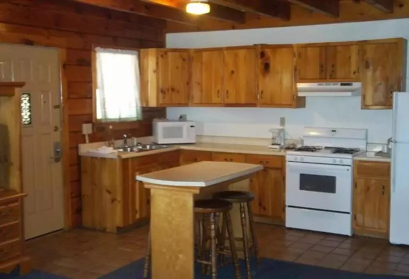 فندق Stone Fence Resort