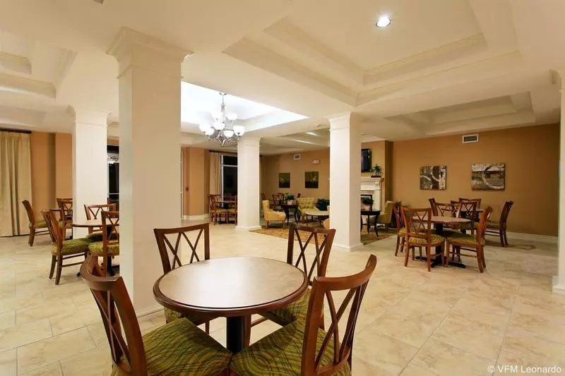 هتل The Inn At Long Beach