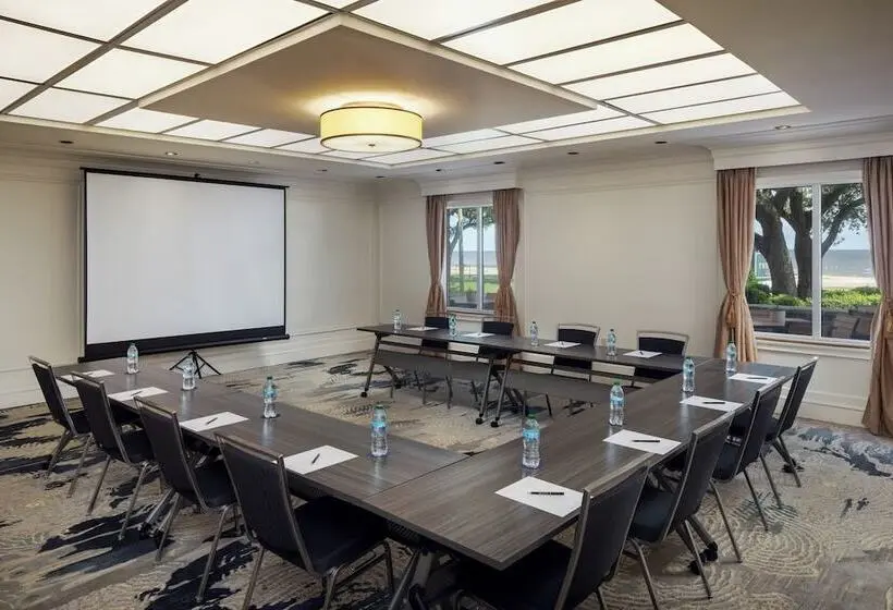 Hotelli The Inn At Long Beach