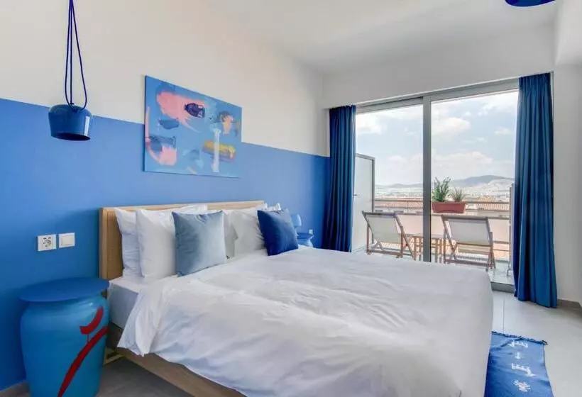 ユースホステル Selina Athens Theatrou