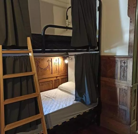 ペンション Albergue Albor