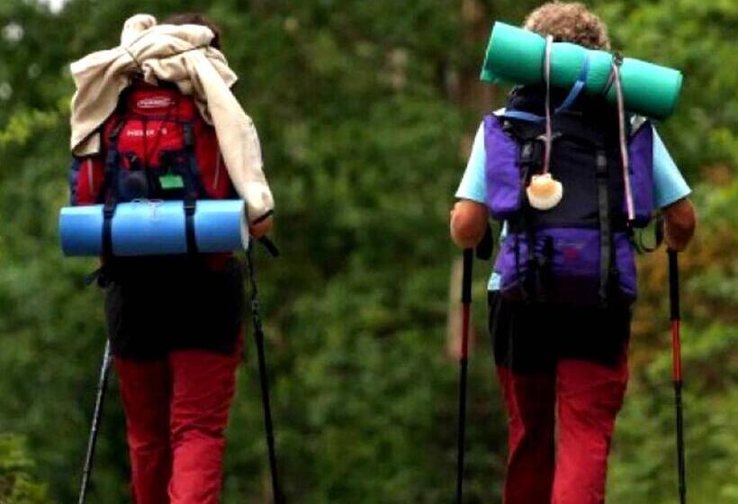 ペンション Albergue Albor