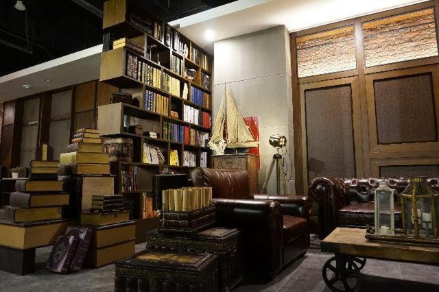 Hôtel James Joyce Coffetel Shijiazhuang Railway Station