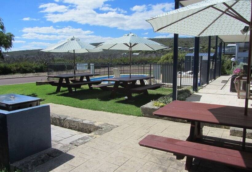 호텔 Surfpoint Resort