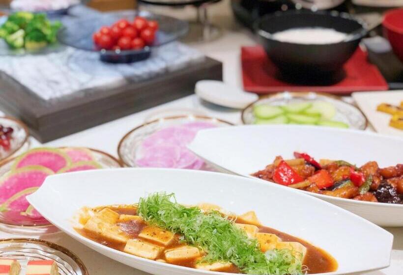 Royal Twin Hotel Kyoto Hachijoguchi