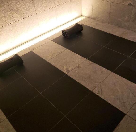 Royal Twin Hotel Kyoto Hachijoguchi