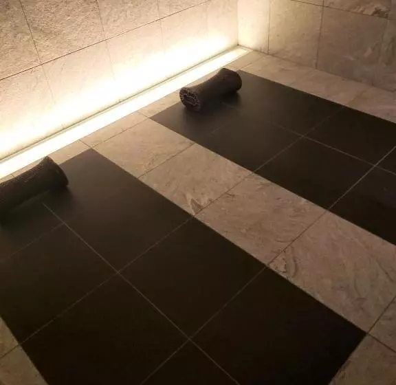 Royal Twin Hotel Kyoto Hachijoguchi