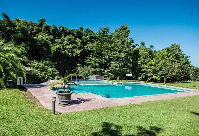 هتل Royal Solwezi