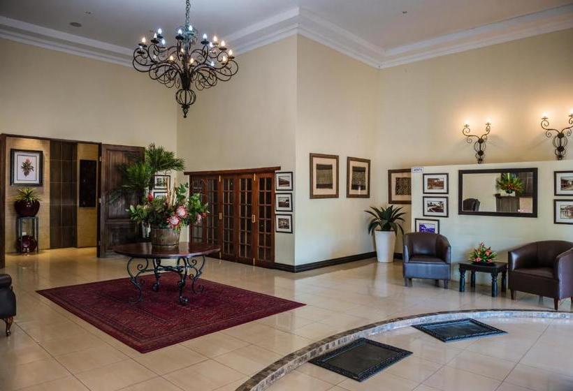 هتل Royal Solwezi