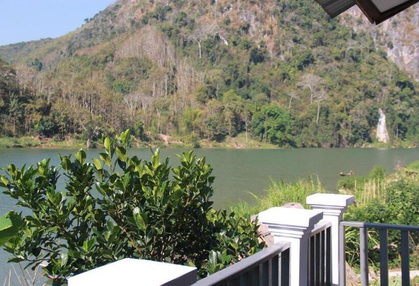 بنسيون Nam Ou View Villa